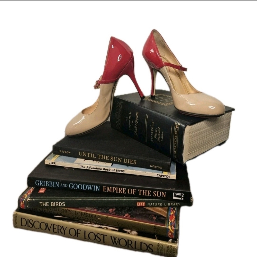 Charlotte Olympia Size 38 EU Beige & Red Jennifer Patent Leather Two Tone Pumps